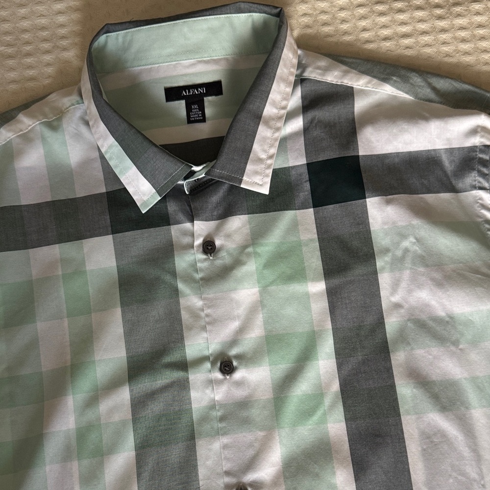NWT Alfani  Men's Mint and Gray Checkered Shirt